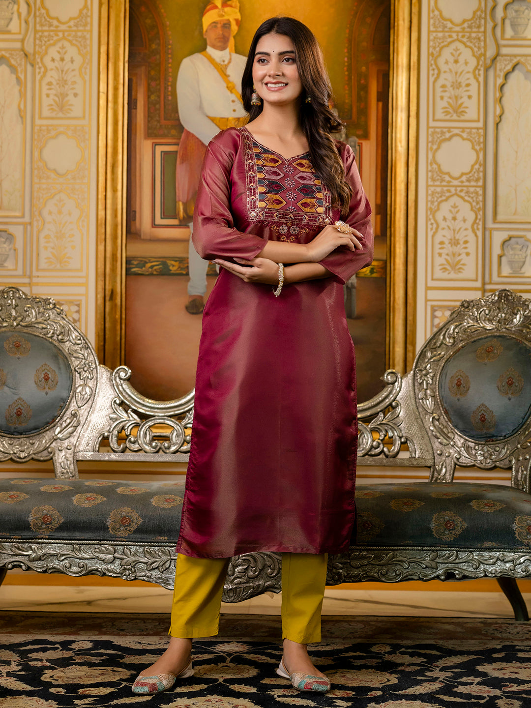 Dhiyona VV Women's Embroidered shimmer Silk Blend Straight Kurta