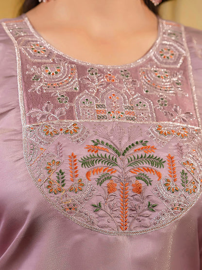 Dhiyona VV Women's Embroidered shimmer Silk Blend Straight Kurta