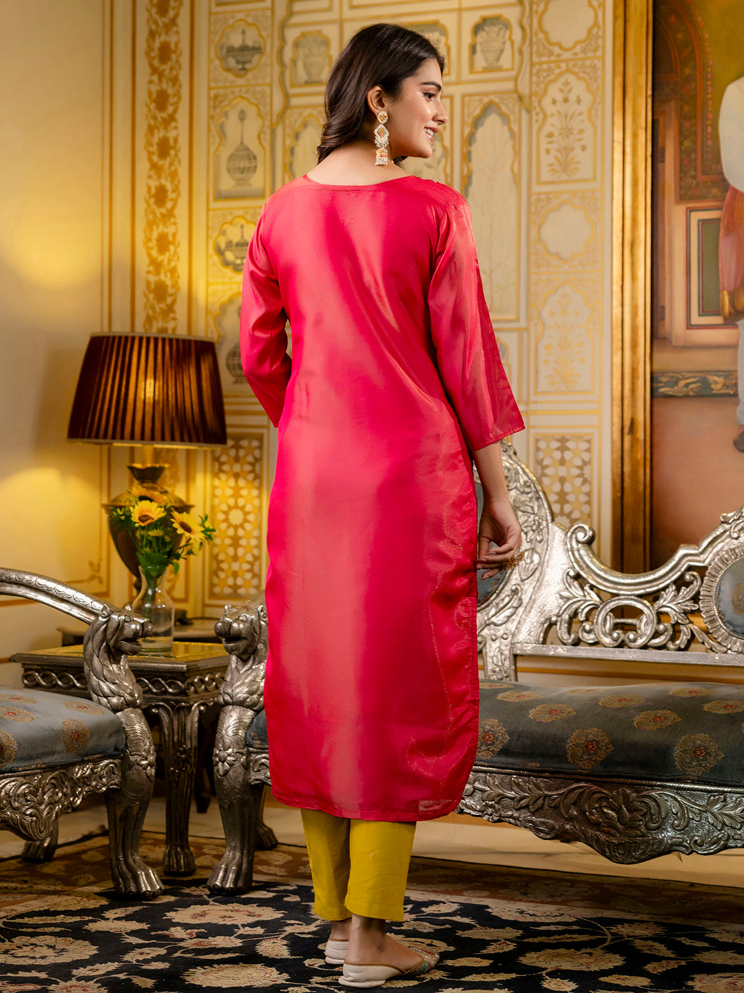 Dhiyona VV Women's Embroidered shimmer Silk Blend Straight Kurta