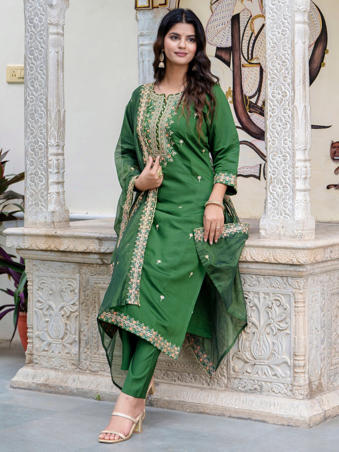 Dhiyona VV Women's Embroidered Silk Blend Calf Length Straight Kurta Trouser with Dupatta Set