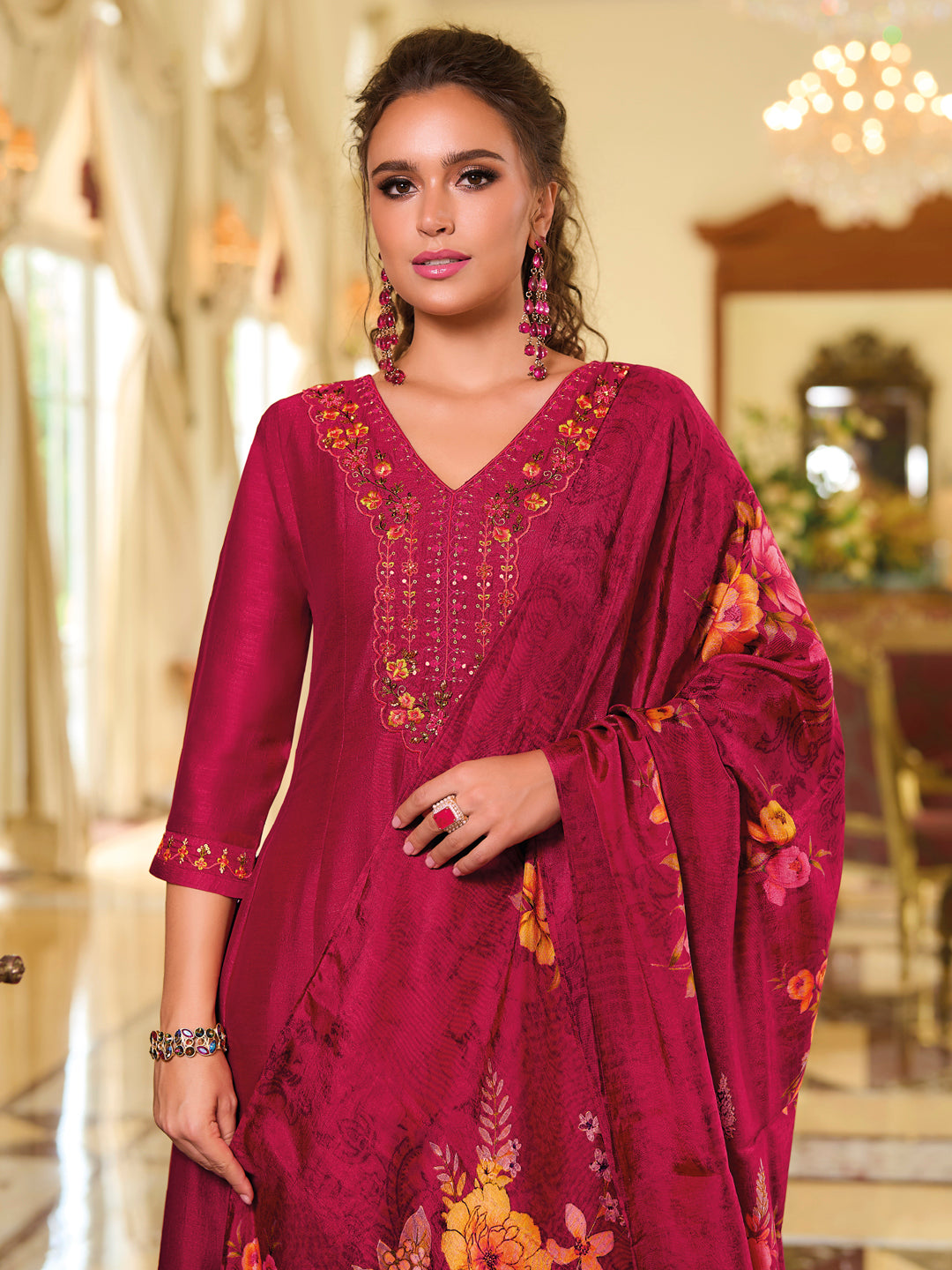 Dhiyona VV Women's Silk Blend Kurta Pant Dupatta Set