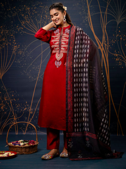 Dhiyona VV Women's Embroidered Silk Blend Calf Length Straight Kurta Trouser with Dupatta Set