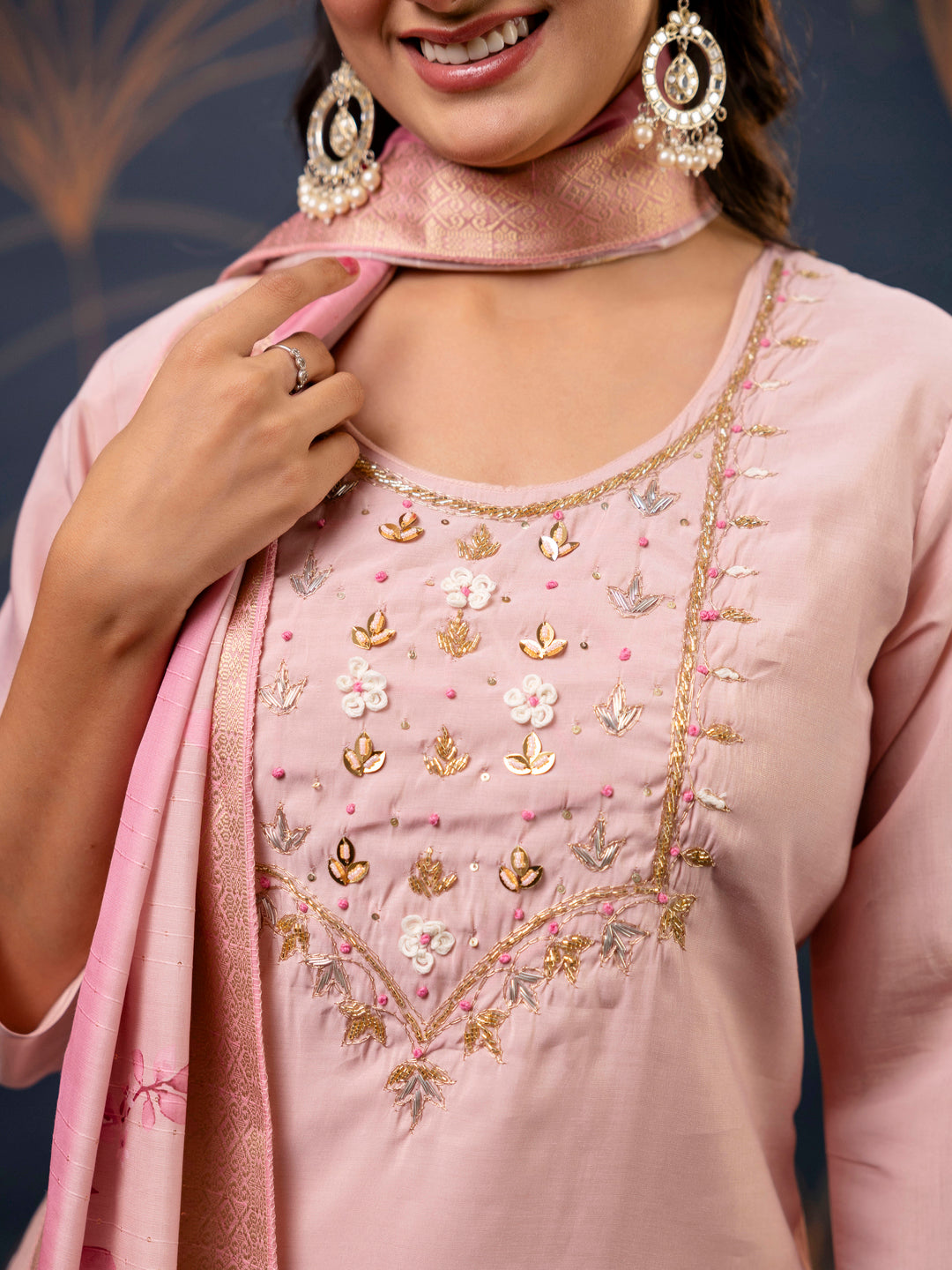 Dhiyona VV Women's Kurta and Pant Sets Simar Silk fabric