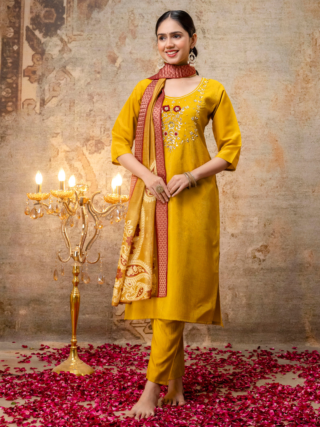 Dhiyona VV Women's Kurta and Pant Sets Simar Silk fabric