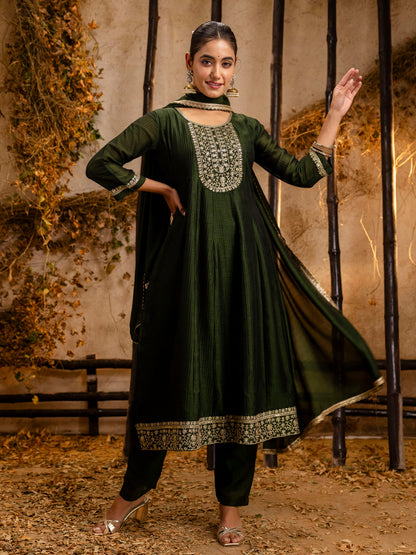 Dhiyona VV Women's Embroidered Silk Blend Anarkali Kurta Pant With Dupatta Set