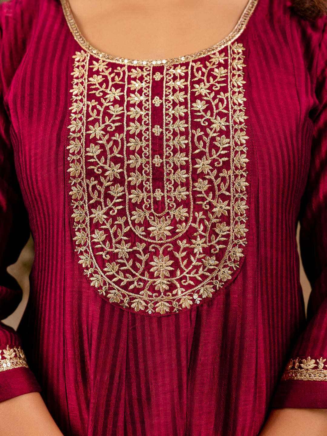 Dhiyona VV Women's Embroidered Silk Blend Anarkali Kurta Pant With Dupatta Set