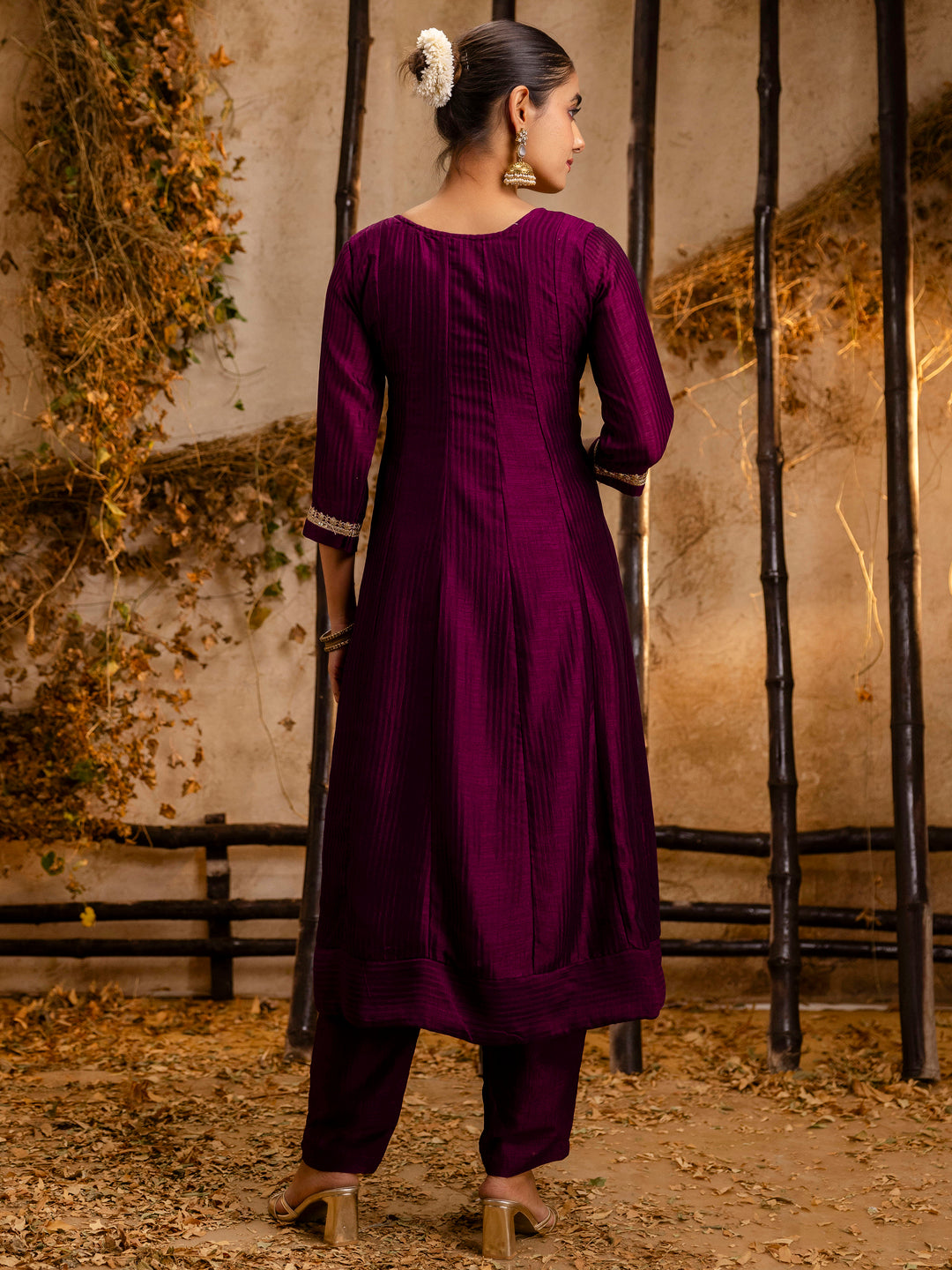 Dhiyona VV Women's Embroidered Silk Blend Anarkali Kurta Pant With Dupatta Set