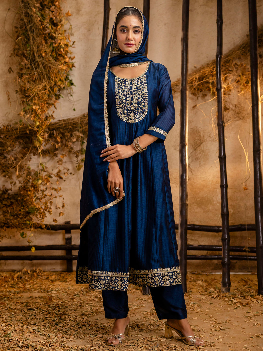 Dhiyona VV Women's Embroidered Silk Blend Anarkali Kurta Pant With Dupatta Set