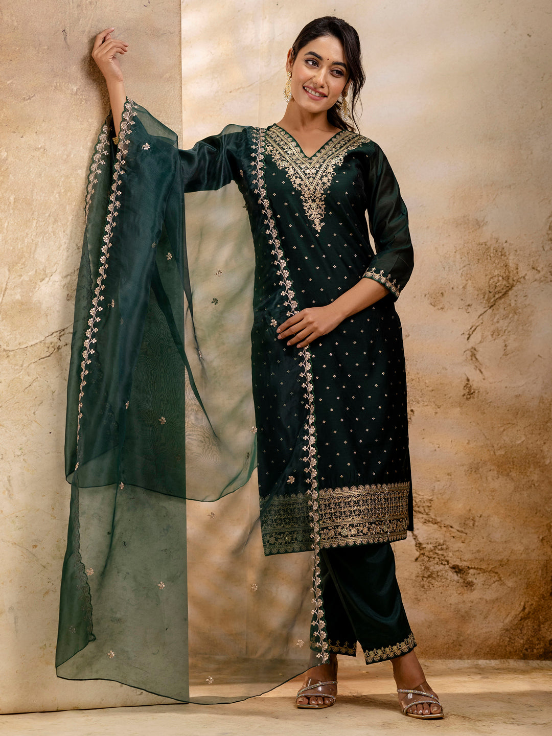 Dhiyona VV Women's Kurta and Pant Sets Chanderi Silk Blend