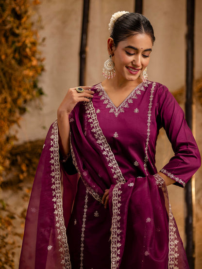 Dhiyona VV Women's Embroidered Silk Blend Calf Length Straight Kurta Trouser with Dupatta Set
