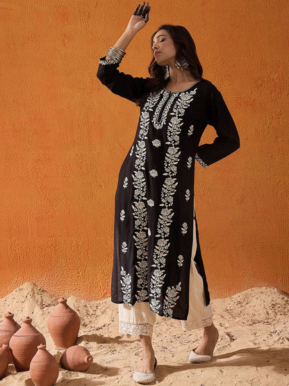 Dhiyona IE Floral Embroidered Straight Kurta
