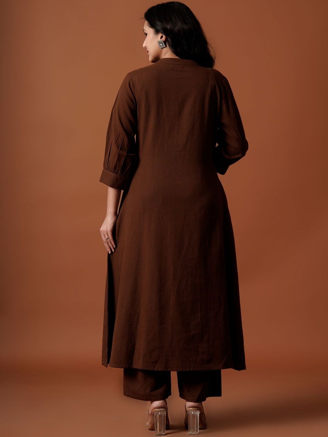 Women Embroidered Thread Work Pure Cotton Kurta with Palazzos