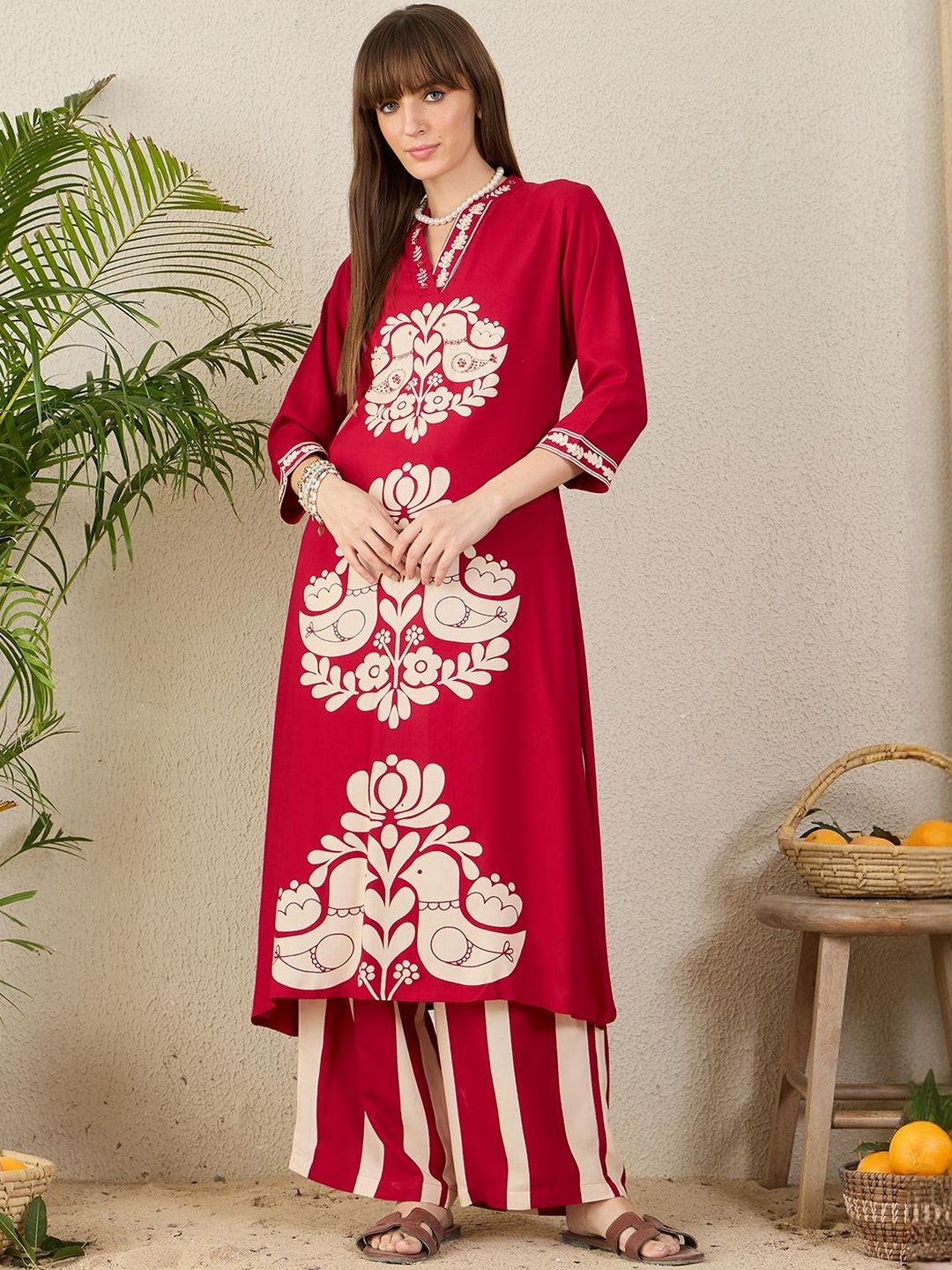 Ethnic Motifs Printed V-Neck Straight Kurta With Palazzos