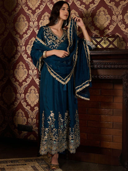 Dhiyona CH Floral Embroidered Pleated V-Neck Thread Work Kurta With Trousers & Dupatta