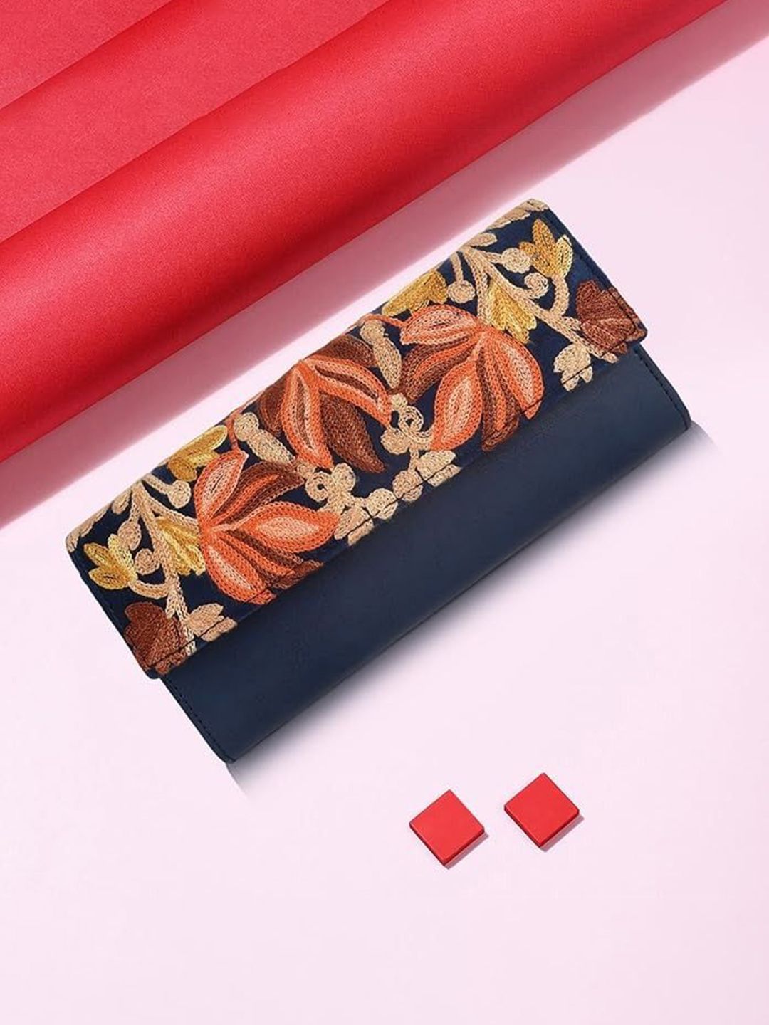 Dhiyona NR Women Floral Embroidered Clutches