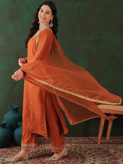 Dhiyona SN Women's Floral Embroidered Zari Straight Kurta & Trouser With Dupatta