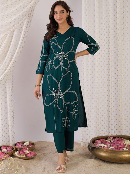 Dhiyona IE Women Floral Embroidered Regular Thread Work Kurta with Palazzos