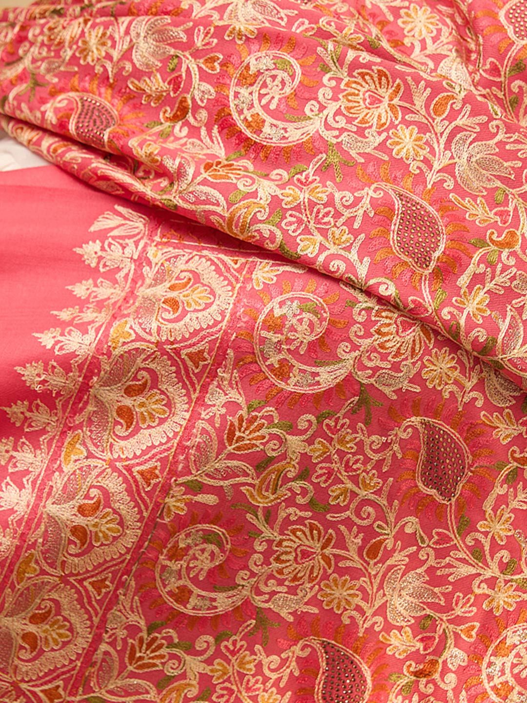 Dhiyona PA Paisley Embroidered Thread Work Shawl