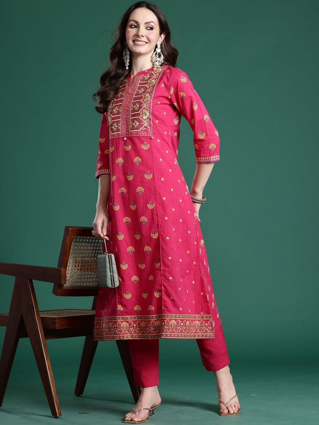 Ethnic Motifs Printed Regular Pure Cotton Kurta With Trouser