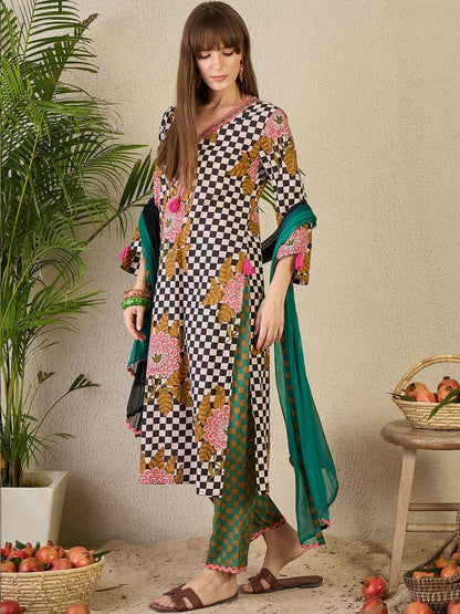 Women Printed Regular Thread Work Pure Cotton Kurta with Trousers & With Dupatta