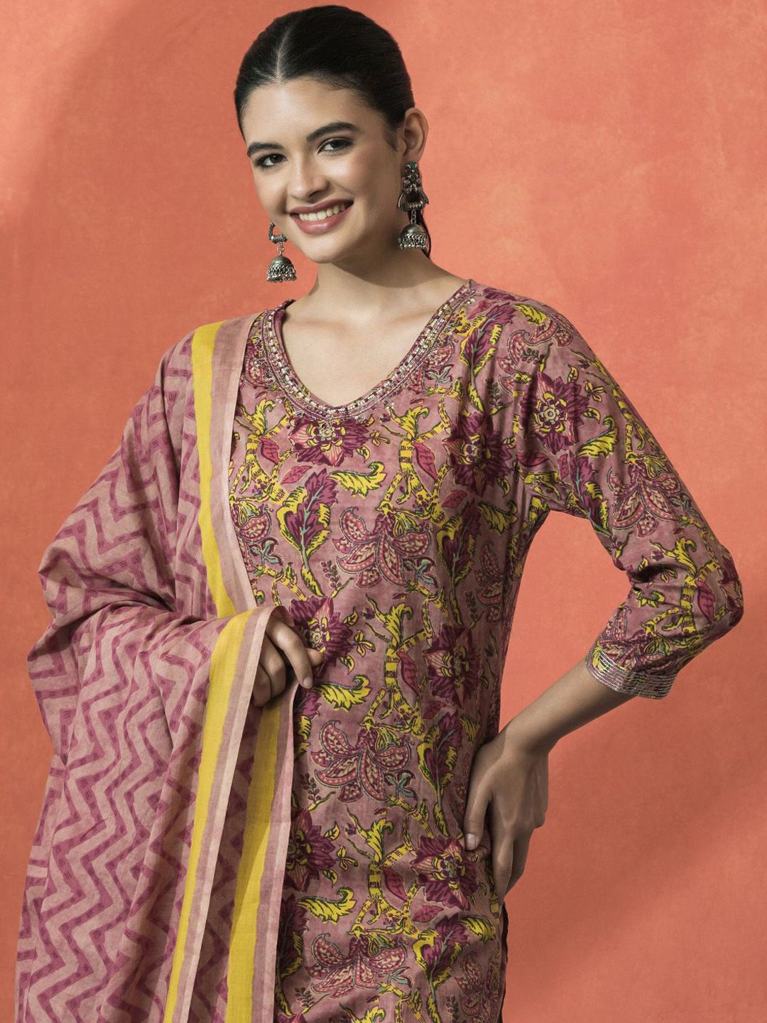 Dhiyona SN Women's Embroidered Pure Cotton Straight Kurta Sets