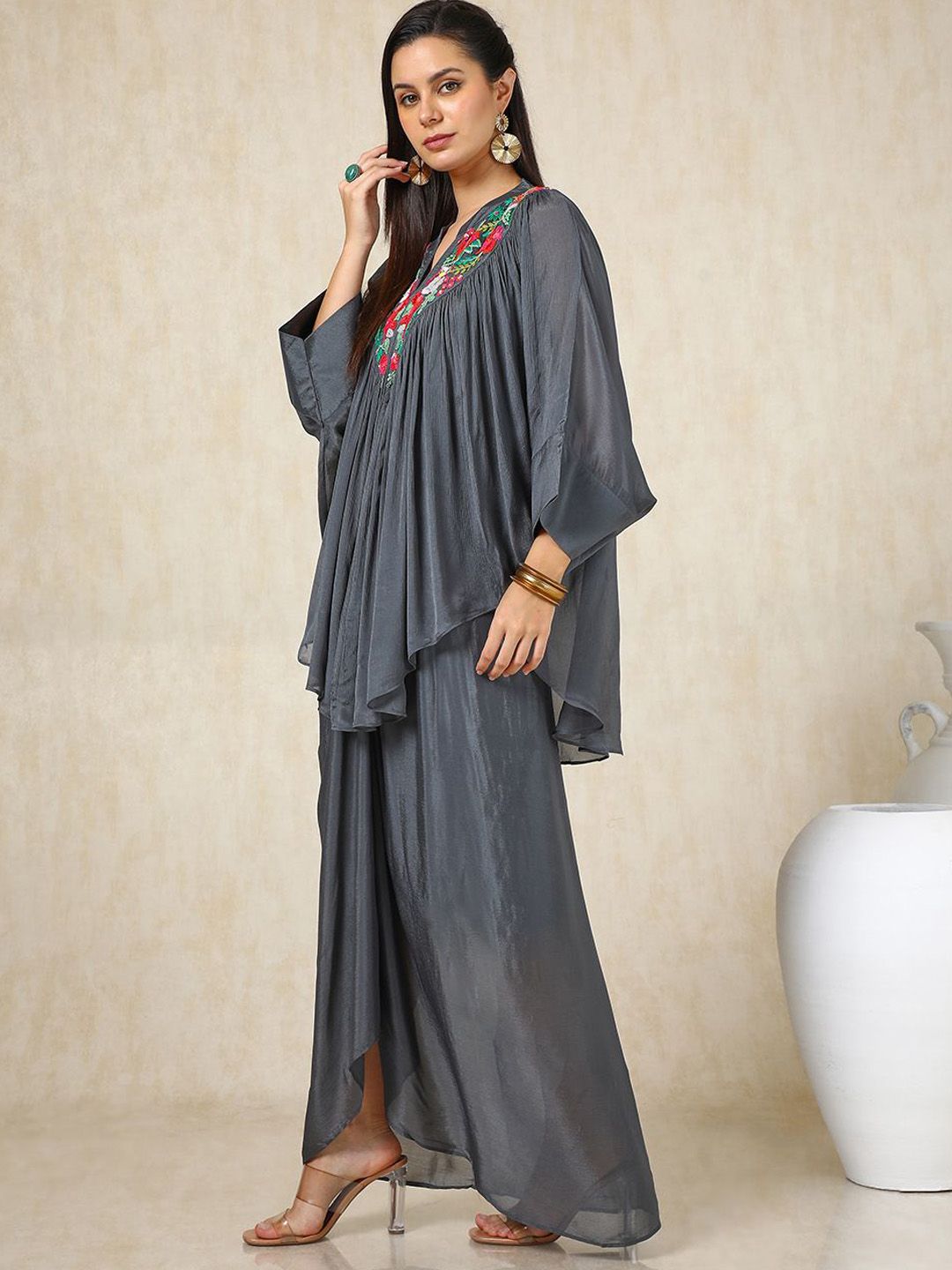 Dhiyona SO Women's Grey Floral Embroidered Mandarin Collar Three-Quarter Sleeves Top With Skirt