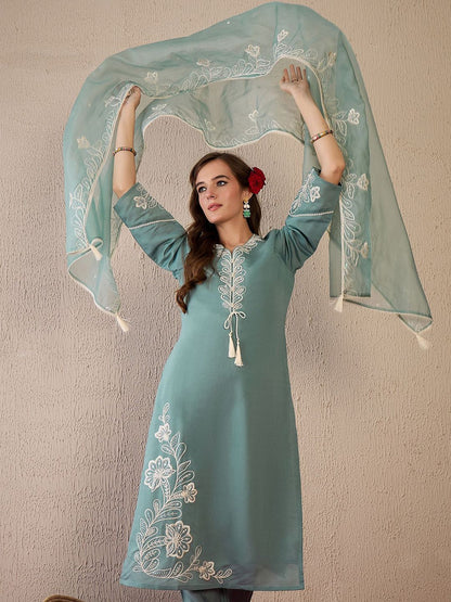 Women Floral Embroidered Regular Kurta with Trousers & With Dupatta