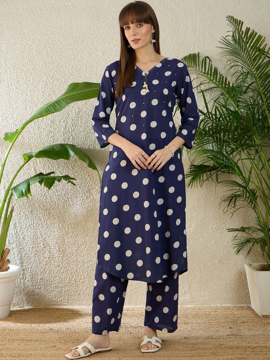 Dhiyona IE Printed V-Neck Three-Quarter Sleeves Pure Cotton Tunic And Trousers