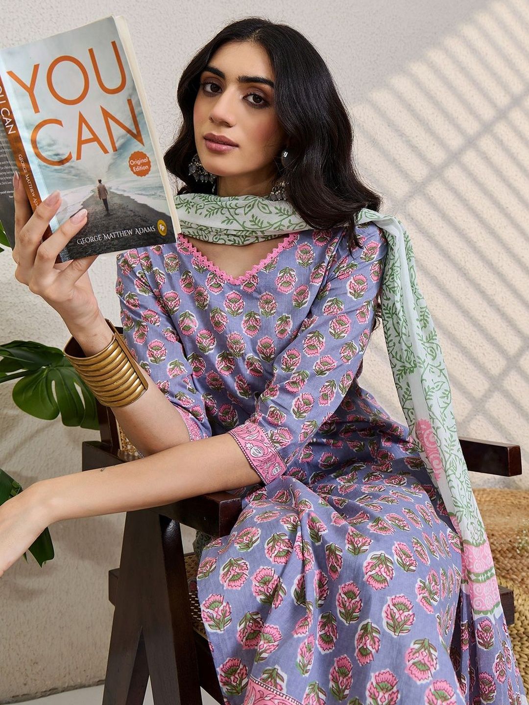 Women Floral Printed Regular Pure Cotton Kurta with Trousers & With Dupatta