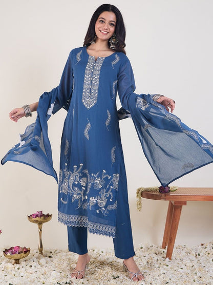 Ethnic Motifs Embroidered Thread Work Pure Cotton Kurta With Trousers & Dupatta