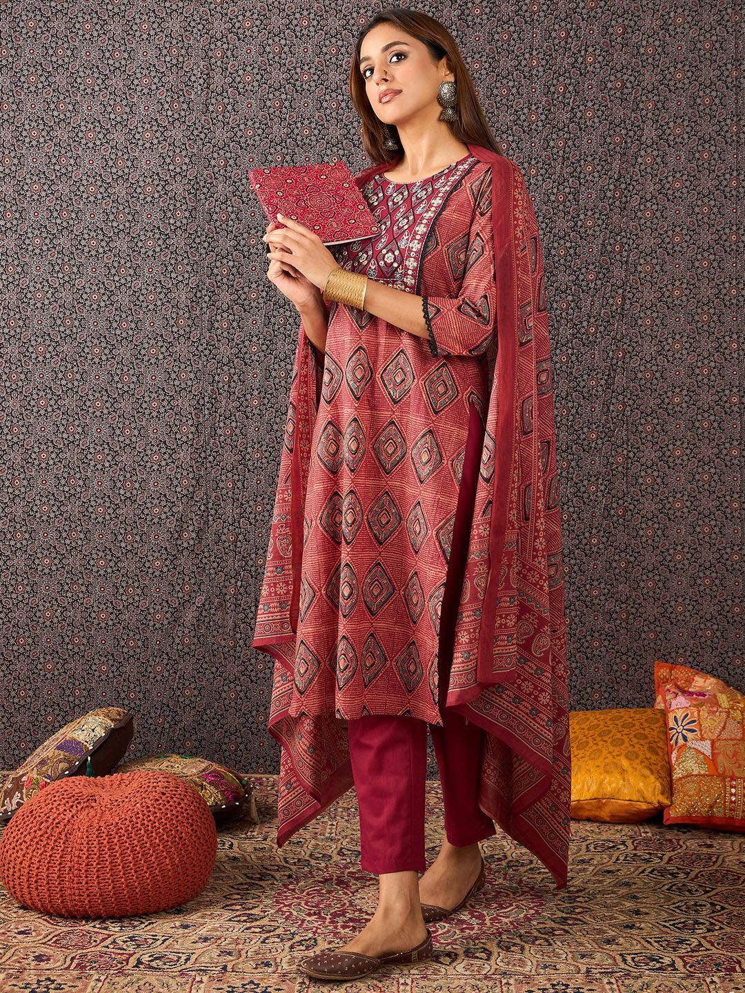 Geometric Printed Mirror Work Pure Cotton Kurta With Trousers & Dupatta
