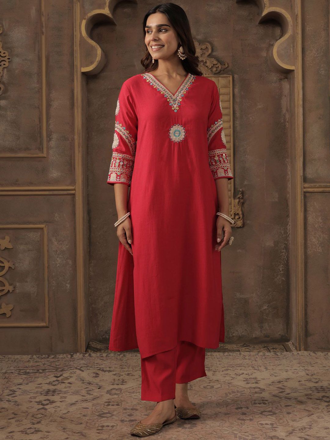 Floral Embroidered V-Neck Mirror Work Straight Kurta With Trousers