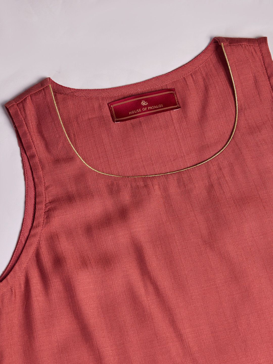 Dhiyona PD Women Sequinned Sleeveless Kurta And Palazzo With Dupatta