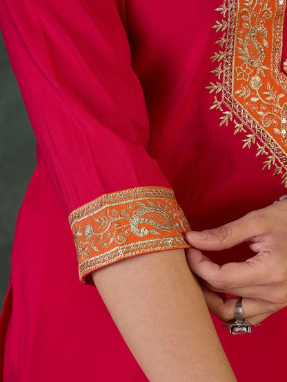 Women Ethnic Motifs Embroidered Regular Kurta with Trousers & With Dupatta