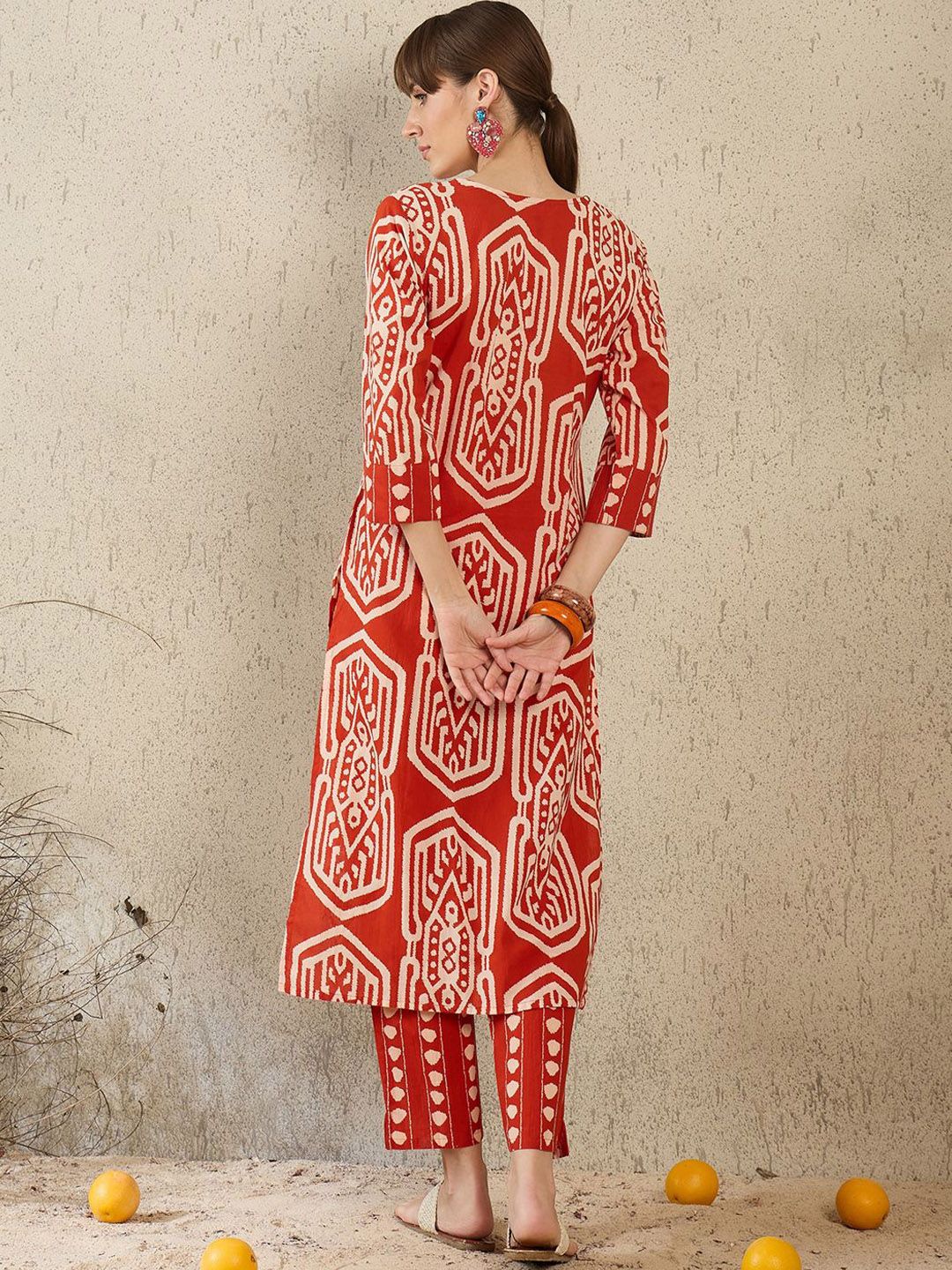 Women Ethnic Motifs Printed Pure Cotton Kurta with Trouser