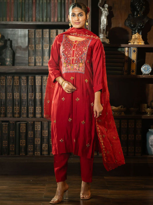 Dhiyona IE Women Floral Embroidered Regular Thread Work Kurta with Trousers & With Dupatta