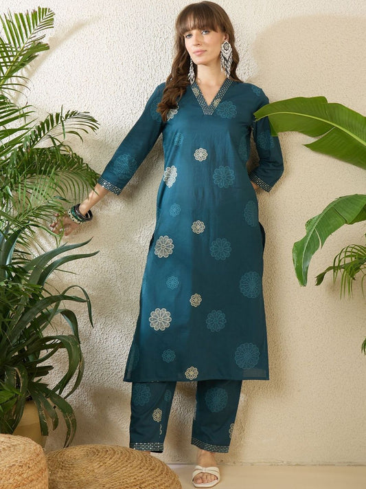 Dhiyona IE Printed V-Neck Three-Quarter Sleeves Pure Cotton Top With Trousers