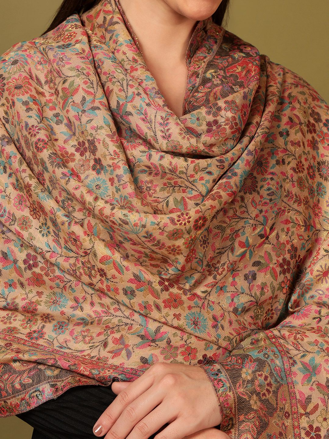 Dhiyona PA Floral Woven Design Woolen Shawl