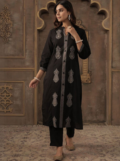Embroidered Mandarin Collar Thread Work Pure Cotton Kurta With Trousers & Dupatta