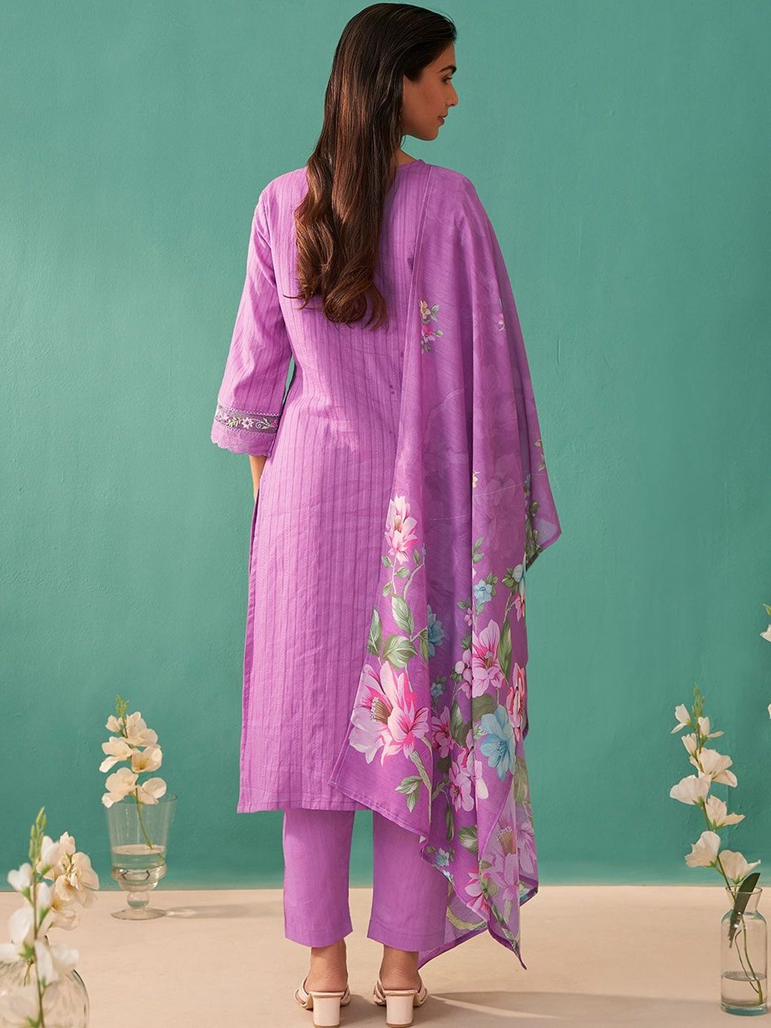 Women Ethnic Motifs Embroidered Regular Thread Work Pure Cotton Kurta with Trousers & With Dupatta
