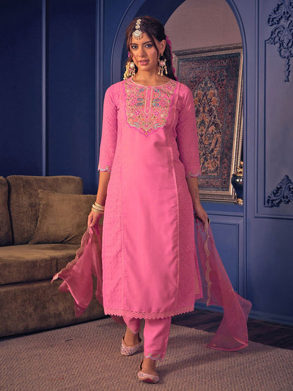 Dhiyona CH Women Floral Embroidered Sequinned Kurta with Trousers & Dupatta