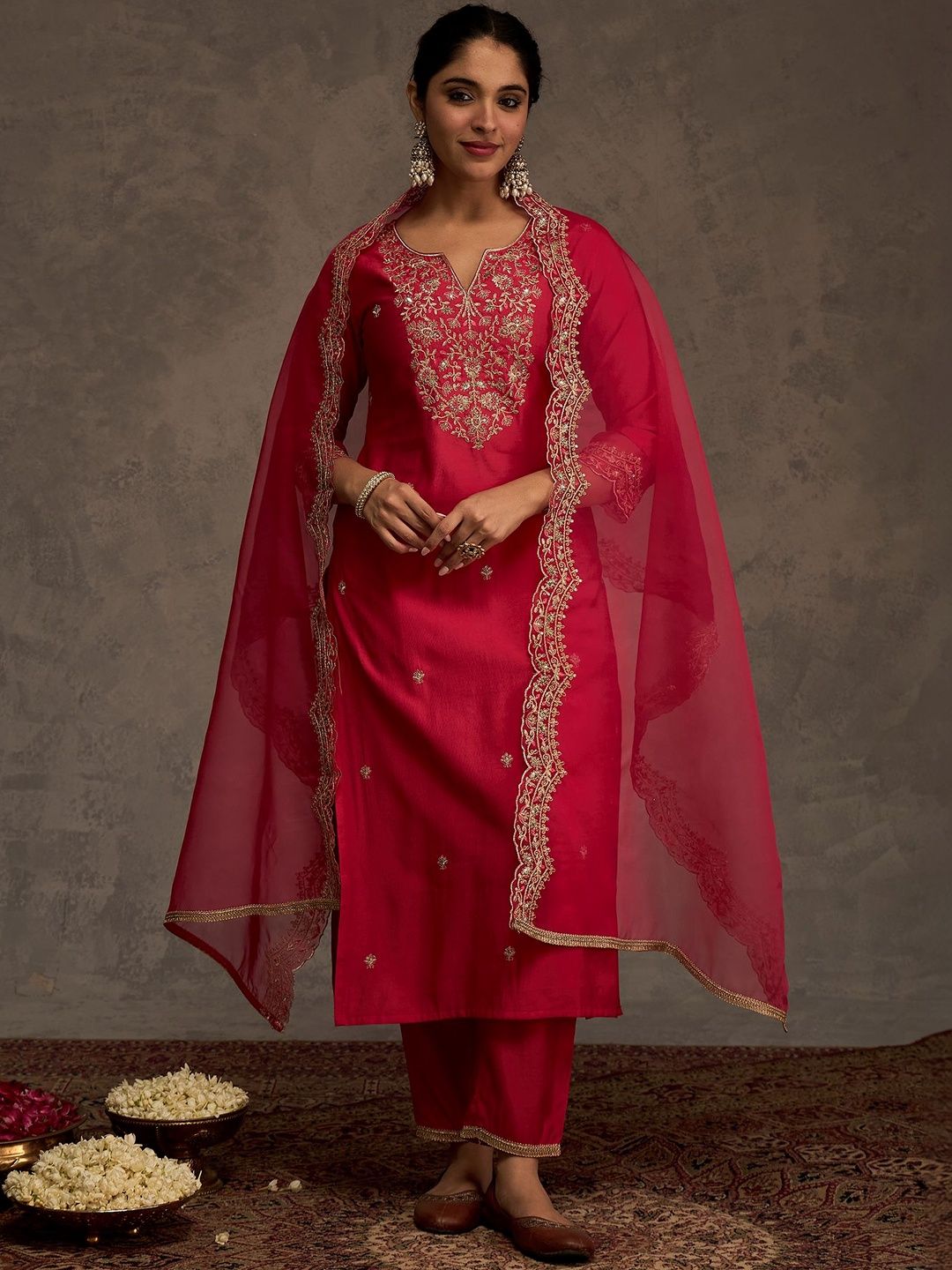 Women Ethnic Motifs Embroidered Regular Thread Work Liva Kurta with Trousers & With Dupatta