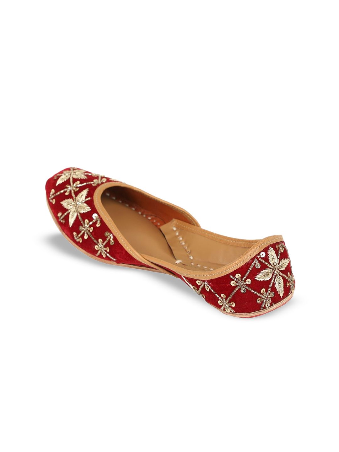 Dhiyona HOP Women Embellished Mojaris Round Toe Flats