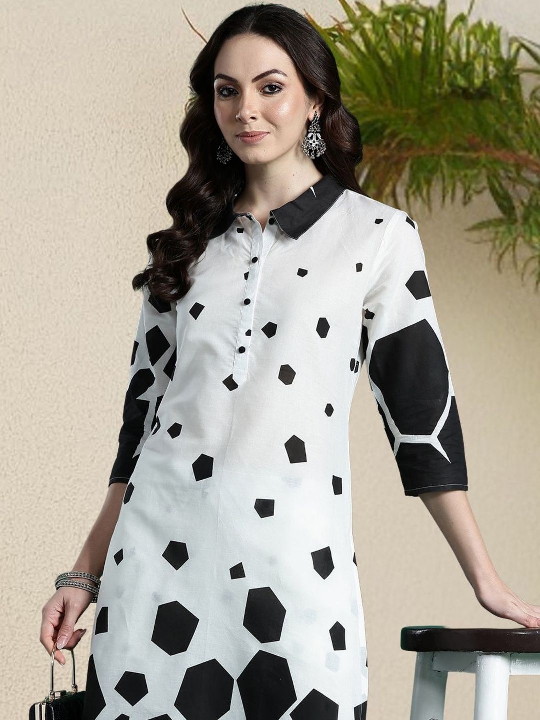 Dhiyona IE Women Printed Regular Pure Cotton Kurta with Trousers