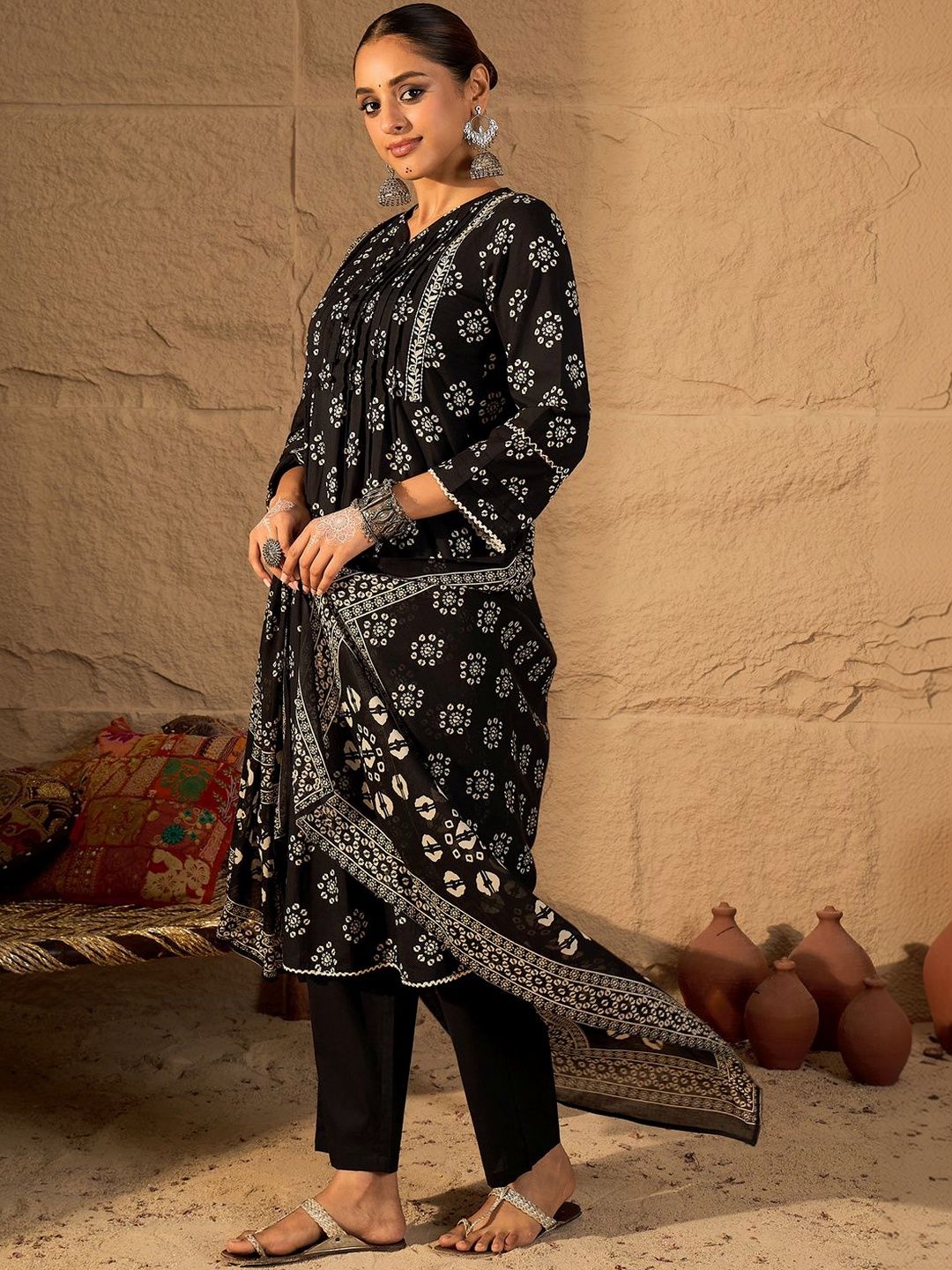 Women Ethnic Motifs Printed Regular Pure Cotton Kurta with Trousers & With Dupatta