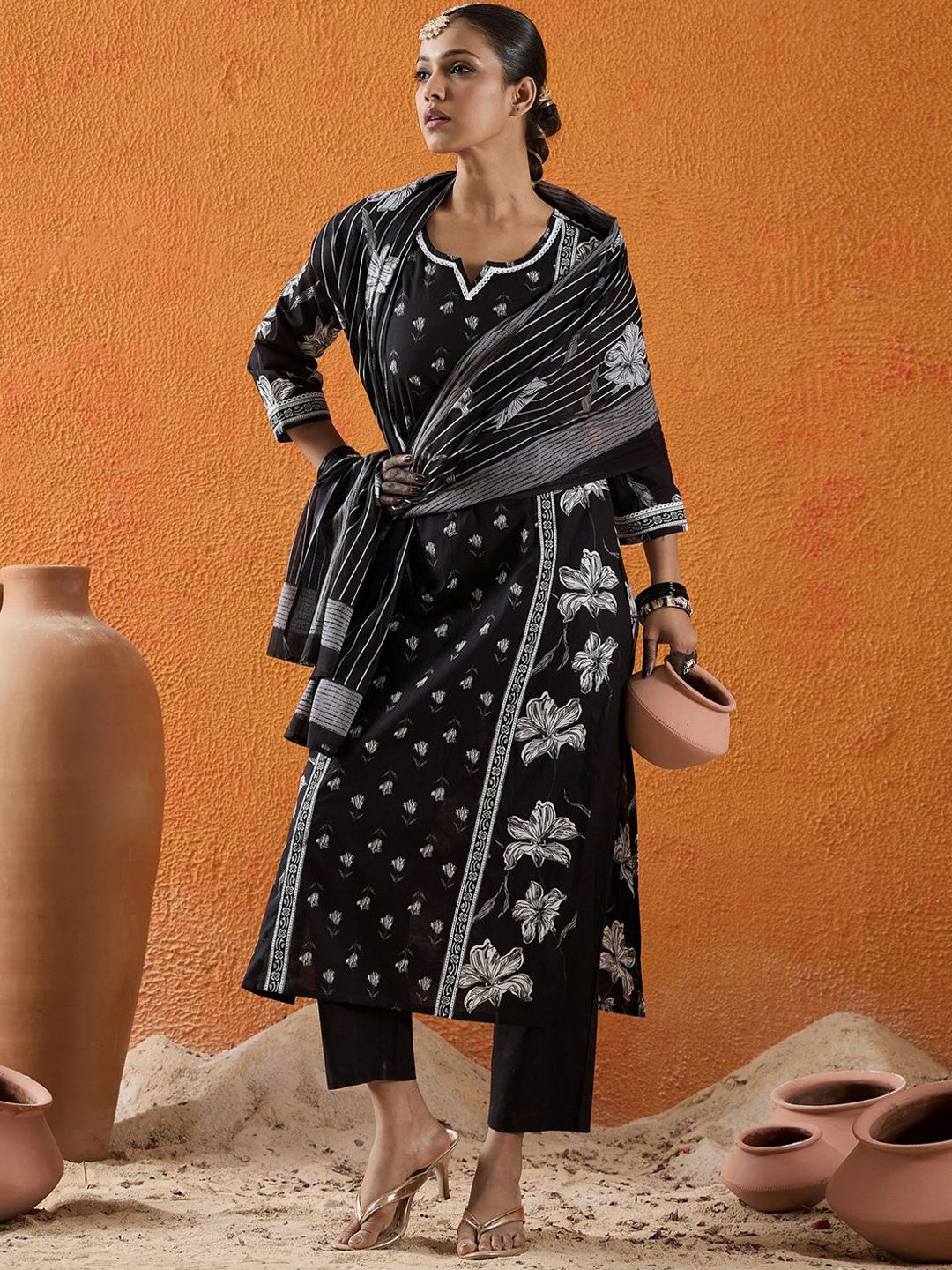 Dhiyona IE Women Ethnic Motifs Printed Panelled Pure Cotton Kurta