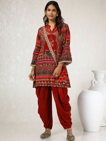 Dhiyona SO Women's Women Ethnic Motifs Printed Regular Sequinned Kurta with Dhoti Pants