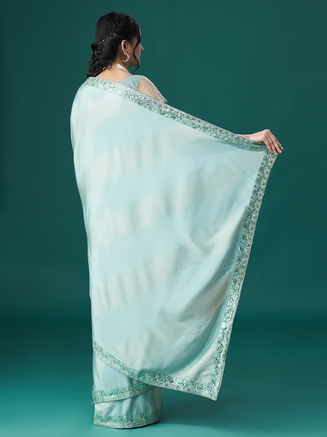 Dhiyona KS Women's Embellished Sequinned Saree
