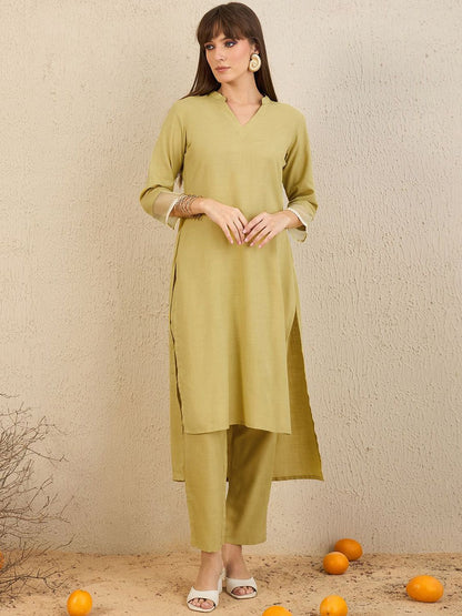 Mandarin Collar Kurta with Trousers