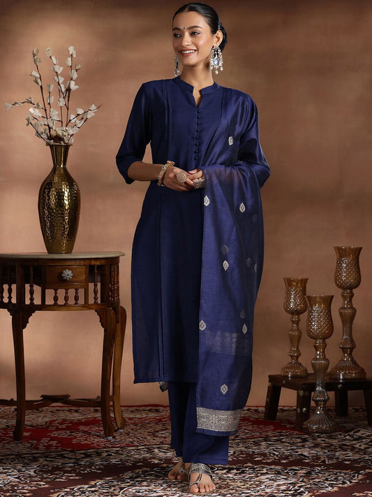 Dhiyona LB Women's Mandarin Collar Pleated Straight Kurta with Trousers & Dupatta